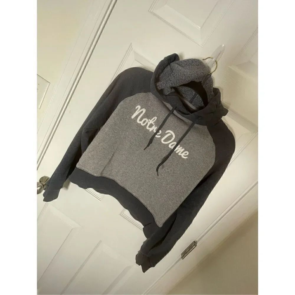 Notre Dame hoodie women’s crop small
